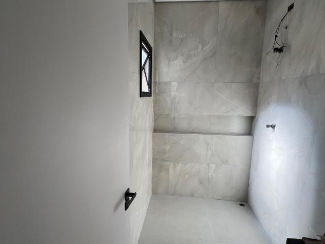 Casa / Sobrado em Condomínio para Locação em Jacareí/SP Jardim Califórnia 3 Quartos