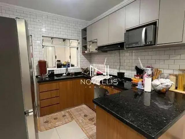 Casa / Sobrado em Condomínio para Locação em Jacareí/SP Jardim Coleginho 2 Quartos