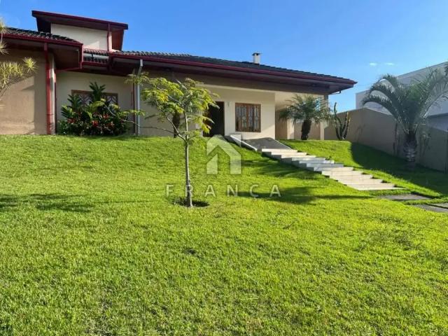 Casa / Sobrado em Condomínio para Locação em Jacareí/SP Jardim Terras de Santa Helena 3 Quartos