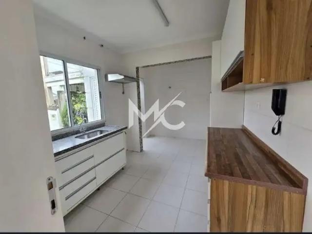 Casa / Sobrado em Condomínio para Locação em Jacareí/SP Loteamento Villa Branca 3 Quartos