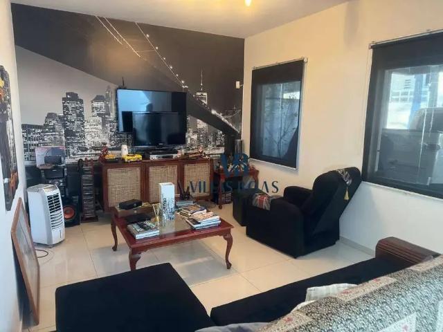 Casa / Sobrado em Condomínio para Locação em Jacareí/SP Loteamento Villa Branca 4 Quartos