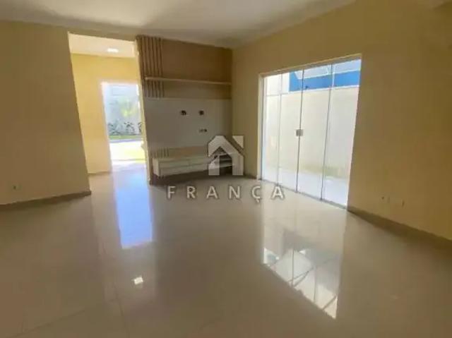 Casa / Sobrado em Condomínio para Locação em Jacareí/SP Parque Califórnia 4 Quartos