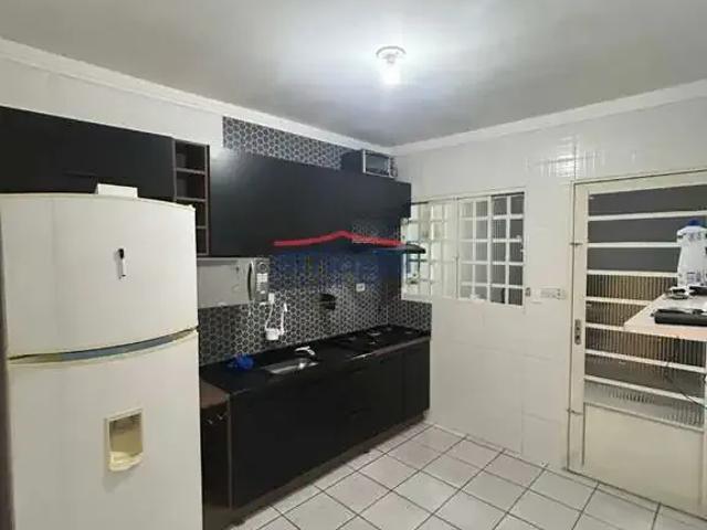 Casa / Sobrado em Condomínio para Locação em Jacareí/SP Parque dos Príncipes 2 Quartos