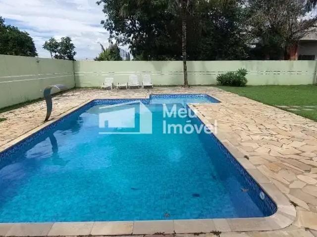Casa / Sobrado em Condomínio para Locação em Jacareí/SP Rio Comprido 3 Quartos