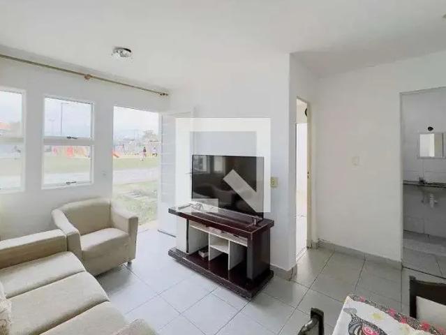 Casa / Sobrado em Condomínio para Locação em Jacareí/SP Vila Branca 2 Quartos