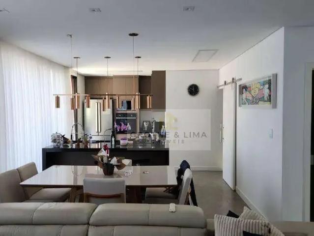 Casa / Sobrado em Condomínio para Locação em Jacareí/SP Zona de Adensamento Restrito ZAR 3 Quartos