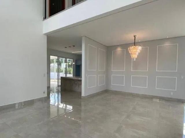 Casa / Sobrado em Condomínio para Locação em Jaguariúna/SP Reserva Santa Izabel 4 Quartos