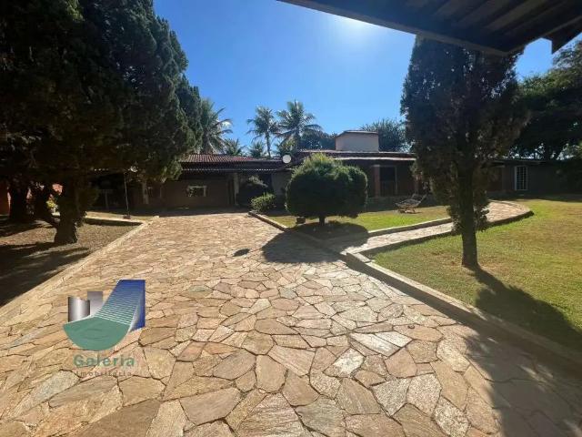 Casa / Sobrado em Condomínio para Locação em Jardinópolis/SP Beira Rio 5 Quartos