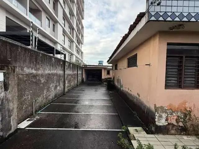 Casa / Sobrado em Condomínio para Locação em João Pessoa/PB Estados 4 Quartos