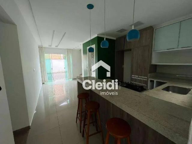 Casa / Sobrado em Condomínio para Locação em Joinville/SC Bom Retiro 3 Quartos