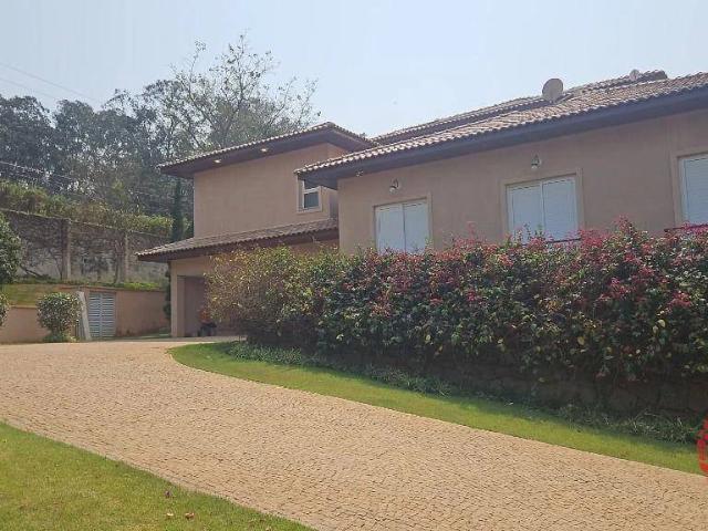 Casa / Sobrado em Condomínio para Locação em Jundiaí/SP Chácara Malota 6 Quartos