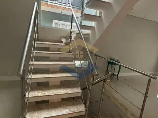 Casa / Sobrado em Condomínio para Locação em Jundiaí/SP Jardim Novo Mundo 4 Quartos