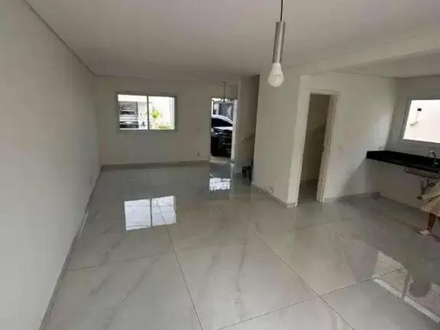 Casa / Sobrado em Condomínio para Locação em Jundiaí/SP Jardim das Carpas 3 Quartos