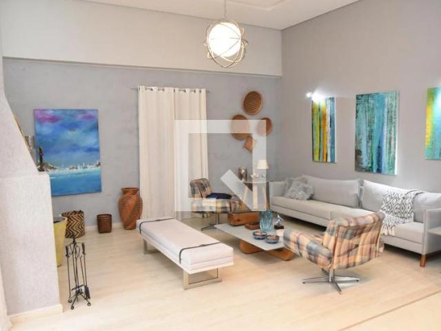 Casa / Sobrado em Condomínio para Locação em Jundiaí/SP Jardim das Samambaias 4 Quartos