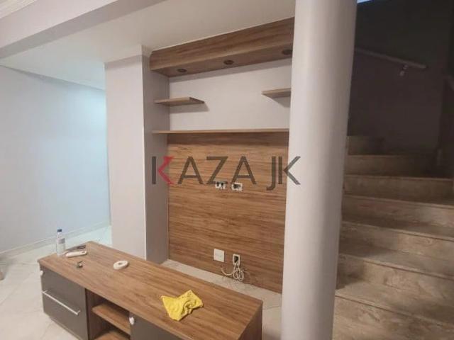 Casa / Sobrado em Condomínio para Locação em Jundiaí/SP Jardim Shangai 3 Quartos