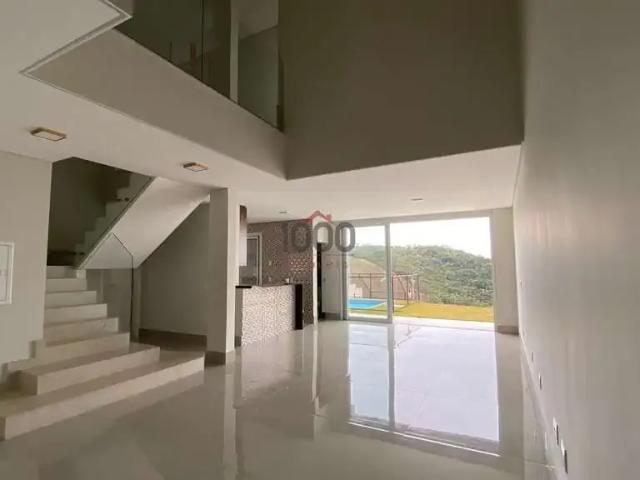 Casa / Sobrado em Condomínio para Locação em Juiz de Fora/MG Alphaville 5 Quartos
