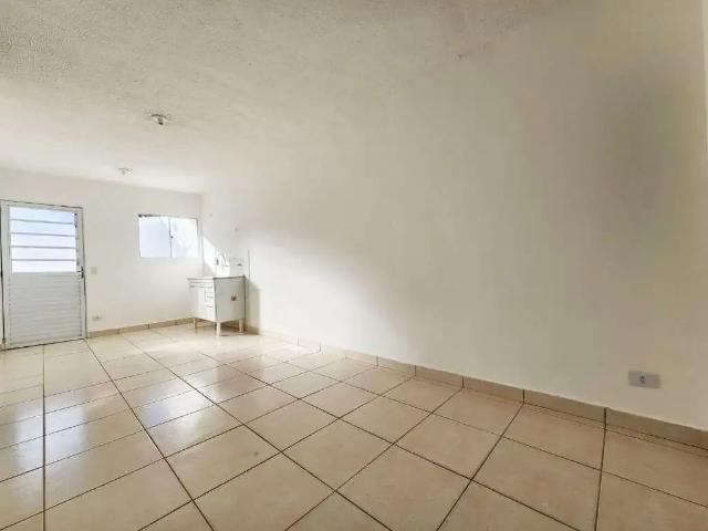 Casa / Sobrado em Condomínio para Locação em Juiz de Fora/MG Borboleta 2 Quartos