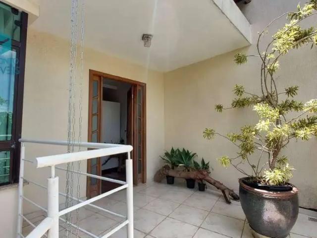 Casa / Sobrado em Condomínio para Locação em Juiz de Fora/MG São Pedro 4 Quartos