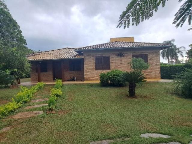 Casa / Sobrado em Condomínio para Locação em Lagoa Santa/MG Condomínio Morada dos Pássaros 3 Quartos