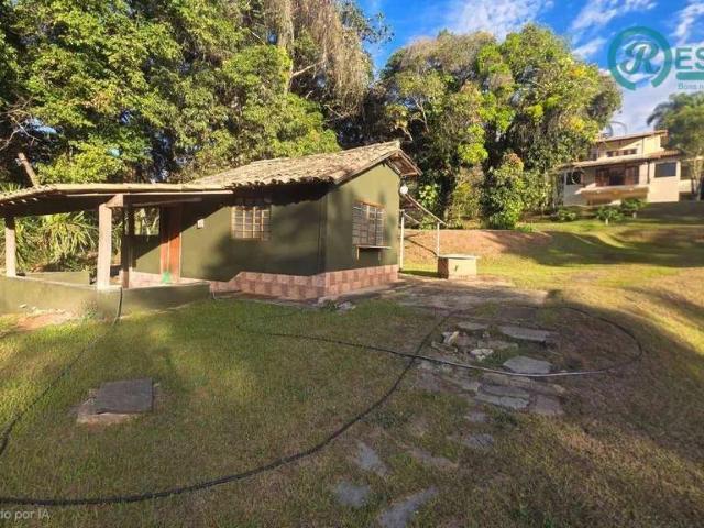 Casa / Sobrado em Condomínio para Locação em Lagoa Santa/MG Estância das Amendoeiras 5 Quartos