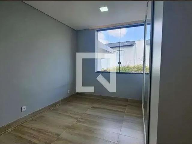 Casa / Sobrado em Condomínio para Locação em Lagoa Santa/MG Recanto da Lagoa 3 Quartos