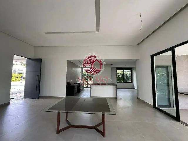 Casa / Sobrado em Condomínio para Locação em Lagoa Santa/MG Várzea 4 Quartos