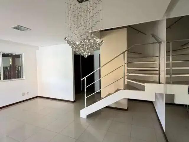 Casa / Sobrado em Condomínio para Locação em Lauro de Freitas/BA Centro 4 Quartos