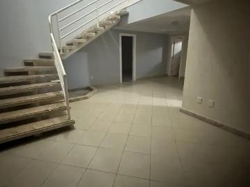 Casa / Sobrado em Condomínio para Locação em Lauro de Freitas/BA Buraquinho 4 Quartos