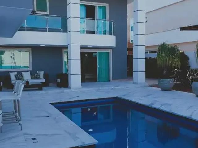 Casa / Sobrado em Condomínio para Locação em Lauro de Freitas/BA Buraquinho 4 Quartos