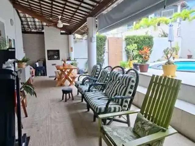 Casa / Sobrado em Condomínio para Locação em Lauro de Freitas/BA Buraquinho 3 Quartos