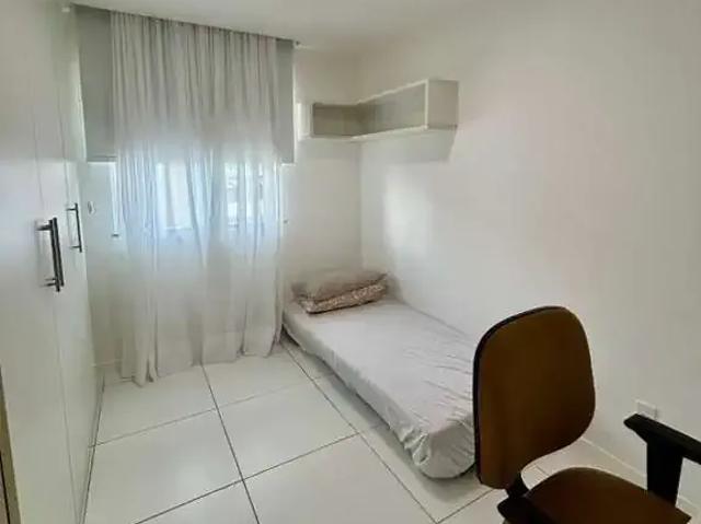 Casa / Sobrado em Condomínio para Locação em Lauro de Freitas/BA Buraquinho 3 Quartos