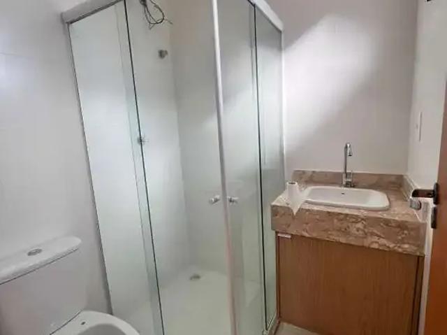 Casa / Sobrado em Condomínio para Locação em Lauro de Freitas/BA Buraquinho 3 Quartos