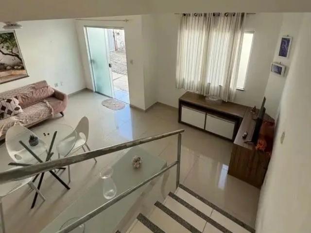 Casa / Sobrado em Condomínio para Locação em Lauro de Freitas/BA Ipitanga 3 Quartos