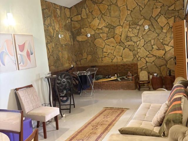 Casa / Sobrado em Condomínio para Locação em Lauro de Freitas/BA Ipitanga 3 Quartos
