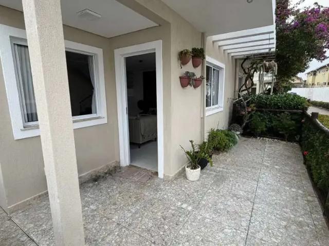 Casa / Sobrado em Condomínio para Locação em Lauro de Freitas/BA Ipitanga 3 Quartos