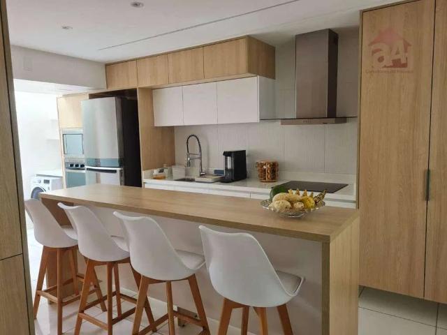 Casa / Sobrado em Condomínio para Locação em Lauro de Freitas/BA Ipitanga 3 Quartos