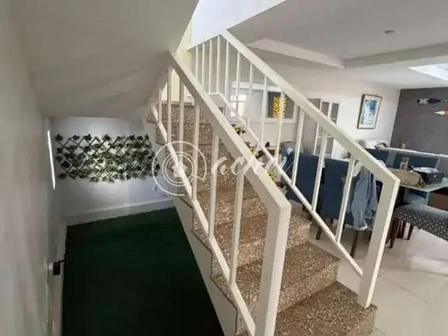 Casa / Sobrado em Condomínio para Locação em Lauro de Freitas/BA Miragem 4 Quartos