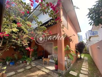 Casa / Sobrado em Condomínio para Locação em Lauro de Freitas/BA Miragem 5 Quartos
