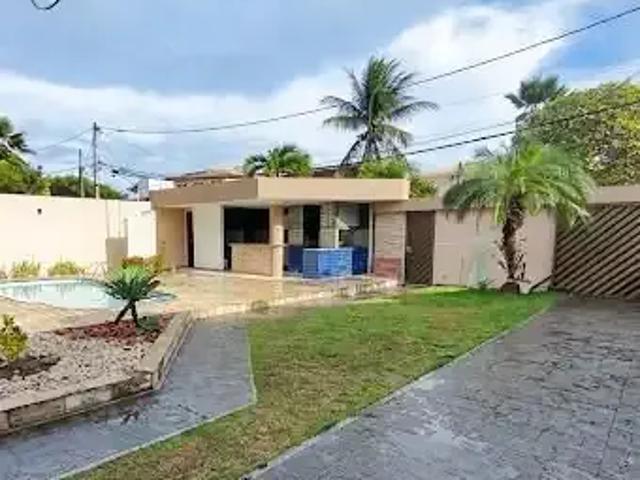 Casa / Sobrado em Condomínio para Locação em Lauro de Freitas/BA Vilas do Atlantico 5 Quartos