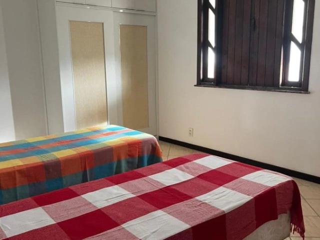Casa / Sobrado em Condomínio para Locação em Lauro de Freitas/BA Vilas do Atlantico 5 Quartos