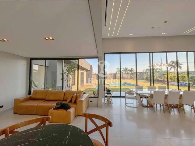 Casa / Sobrado em Condomínio para Locação em Londrina/PR Condomínio Terras de Canaã 4 Quartos