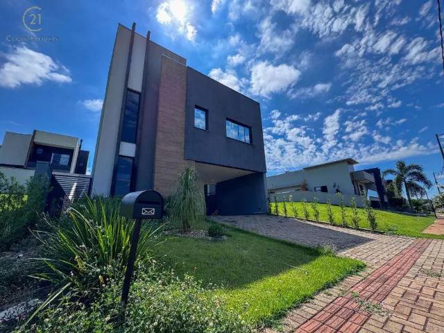 Casa / Sobrado em Condomínio para Locação em Londrina/PR Conjunto Habitacional Alexandre Urbanas 3 Quartos