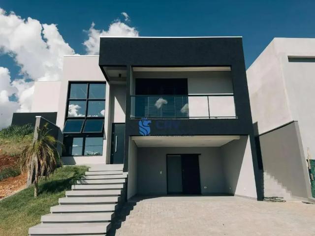 Casa / Sobrado em Condomínio para Locação em Londrina/PR Gleba Simon Frazer 3 Quartos