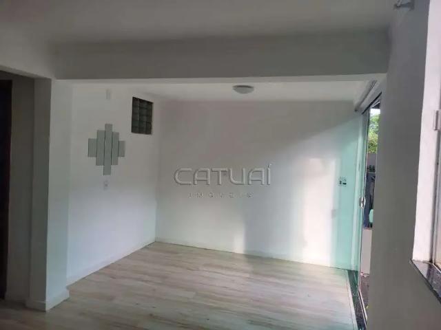 Casa / Sobrado em Condomínio para Locação em Londrina/PR Jardim Morumbi 3 Quartos