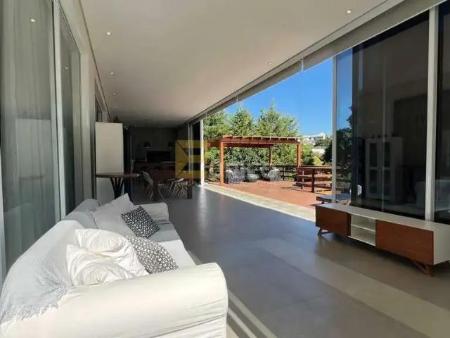Casa / Sobrado em Condomínio para Locação em Louveira/SP Jardim Primavera 4 Quartos