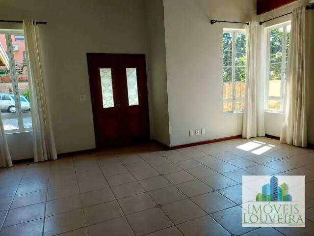 Casa / Sobrado em Condomínio para Locação em Louveira/SP Rainha 3 Quartos