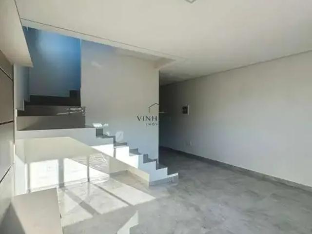 Casa / Sobrado em Condomínio para Locação em Louveira/SP Vila Omizollo 3 Quartos