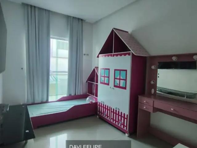 Casa / Sobrado em Condomínio para Locação em Manaus/AM Flores 4 Quartos