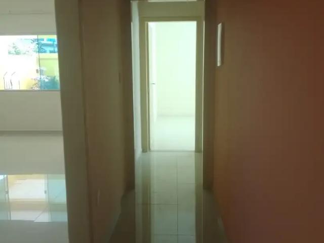 Casa / Sobrado em Condomínio para Locação em Macaé/RJ Barra de Macaé 3 Quartos