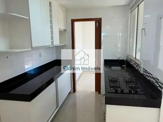 Casa / Sobrado em Condomínio para Locação em Macaé/RJ Lagoa 4 Quartos